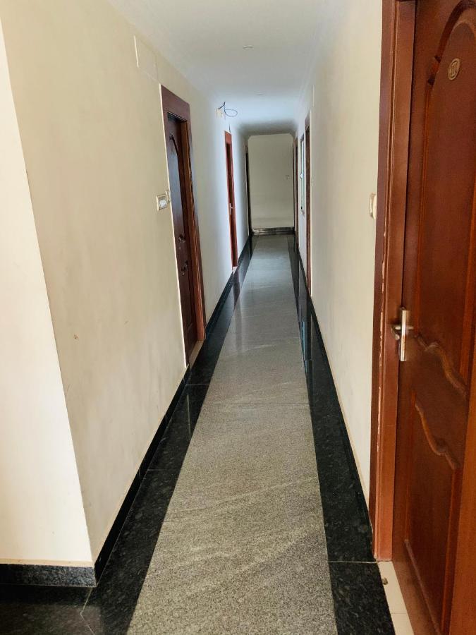 Hotel Half Moon Chennai Eksteriør bilde